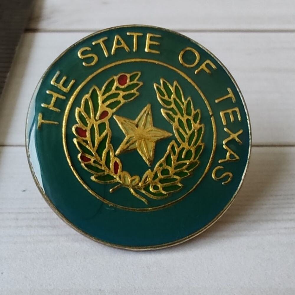 Texas State Seal Pin Souvenir Travel Hat Lapel Collectible